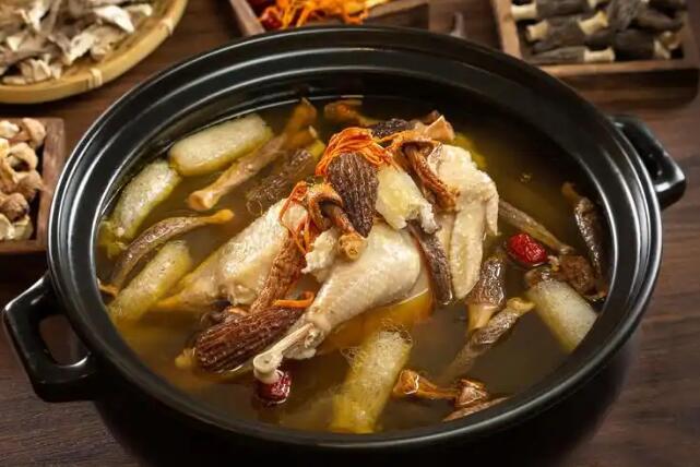 当归南枣胶囊怎么样-当归南枣颗粒饭前吃还是饭后吃、当归大枣功效 -当归南枣颗粒价格网
